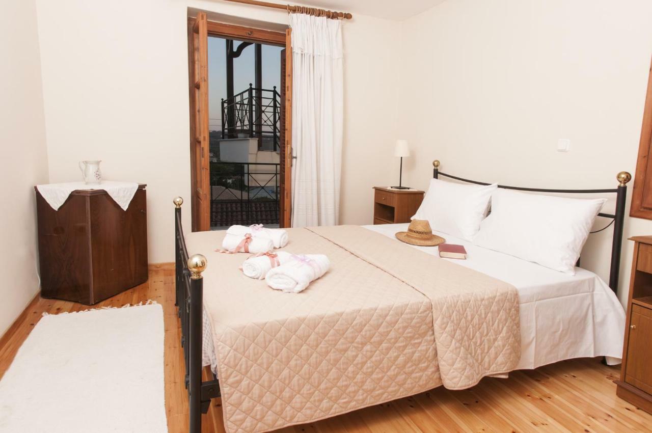 Ferienwohnung The House Of "Angelina", Magnificent View Of The Sea Methoni  Exterior foto
